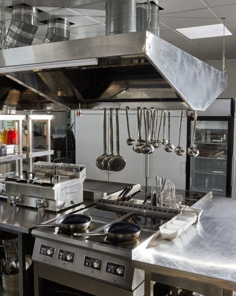 diseños de cocinas para restaurantes - chefbusiness